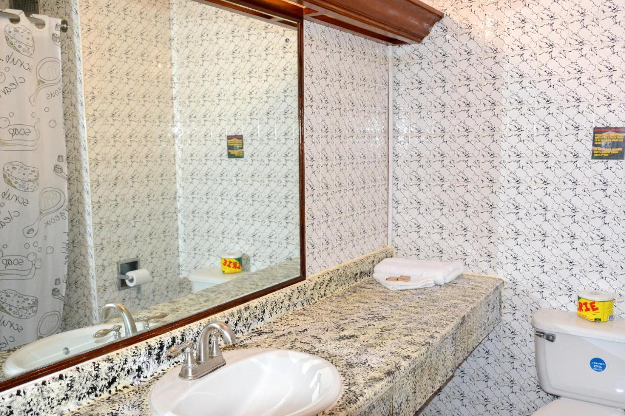 Beach Front Hotel Ότσο Ρίος Εξωτερικό φωτογραφία