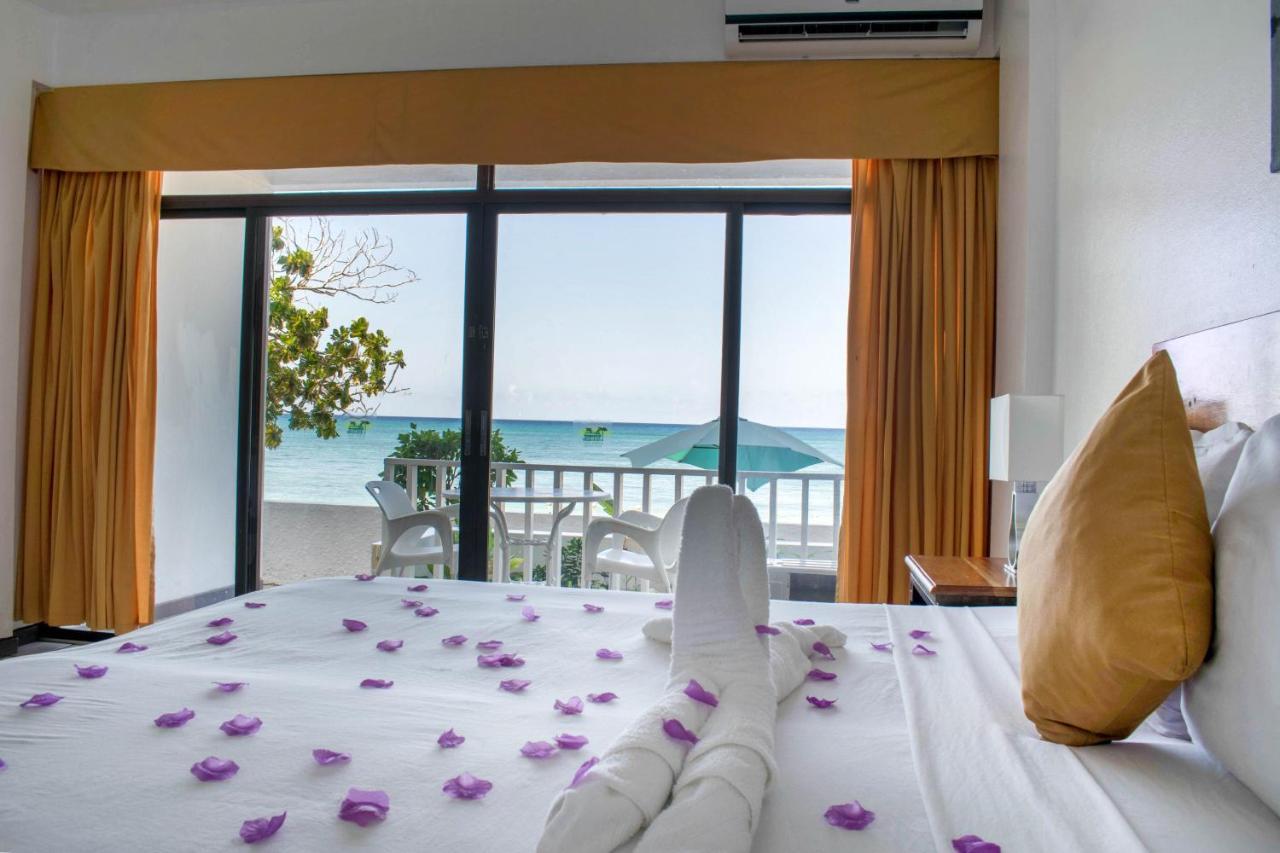 Beach Front Hotel Ότσο Ρίος Εξωτερικό φωτογραφία